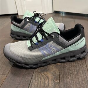 On Running Men's Athletic Shoes - Mint and Gray